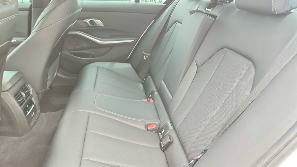 2023 BMW 3 Series 330i xDrive