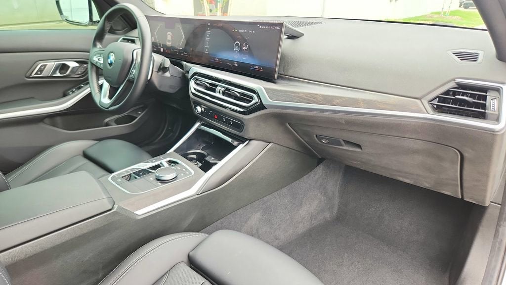 2023 BMW 3 Series 330i xDrive
