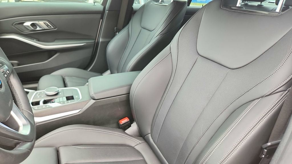 2023 BMW 3 Series 330i xDrive