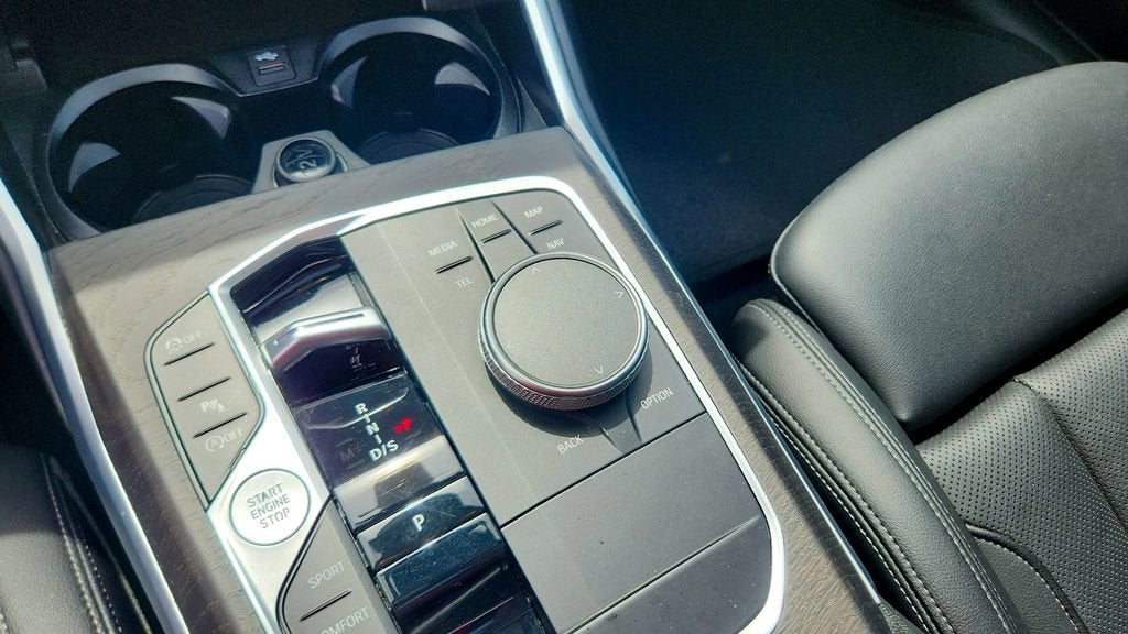 2023 BMW 3 Series 330i xDrive