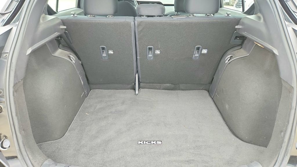 2024 Nissan Kicks S