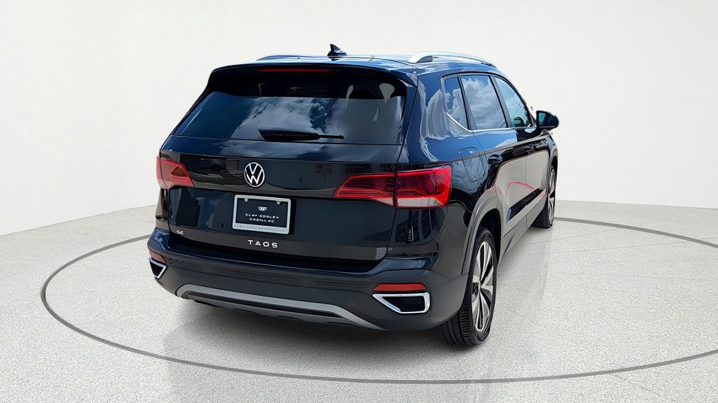 2024 Volkswagen Taos SE