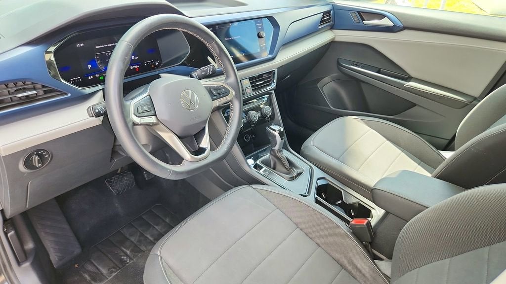 2024 Volkswagen Taos SE