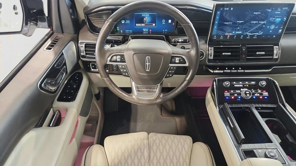 2023 Lincoln Navigator Black Label