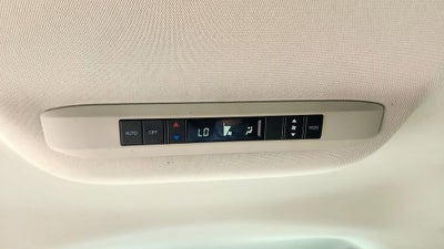 2022 Toyota Sienna LE