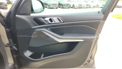 2023 BMW X5 sDrive40i