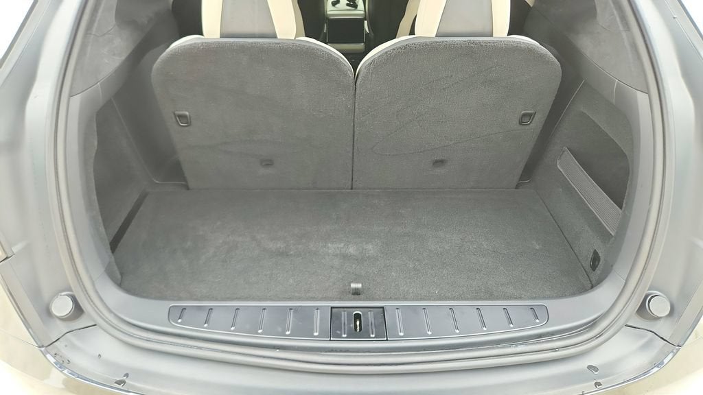 2024 Tesla Model X AWD