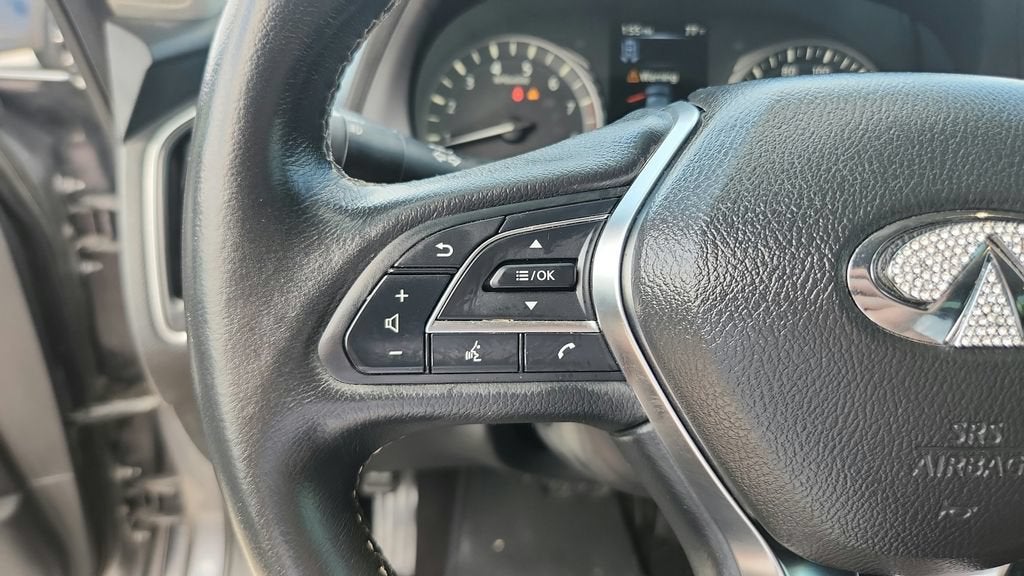 2022 INFINITI Q50 LUXE