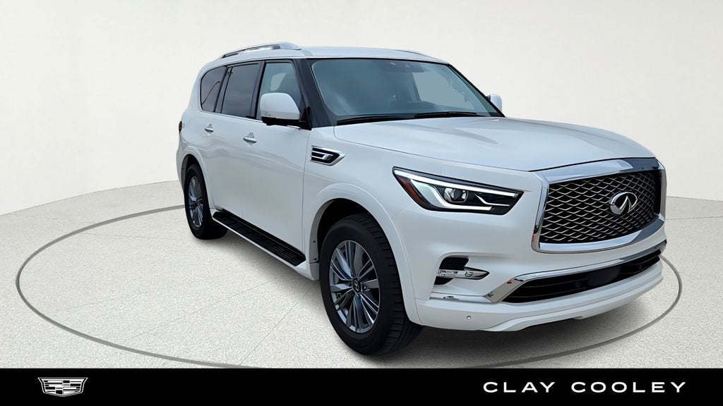 2024 INFINITI QX80 LUXE