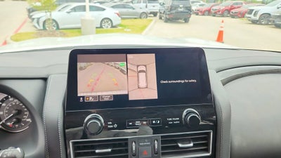 2024 INFINITI QX80 LUXE