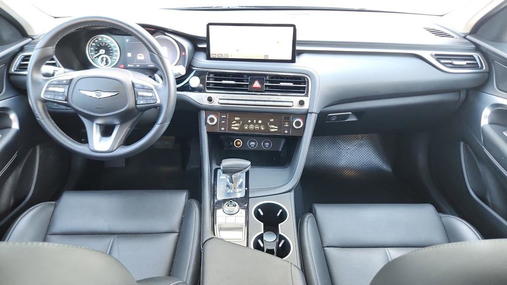 2025 Genesis G70 2.5T