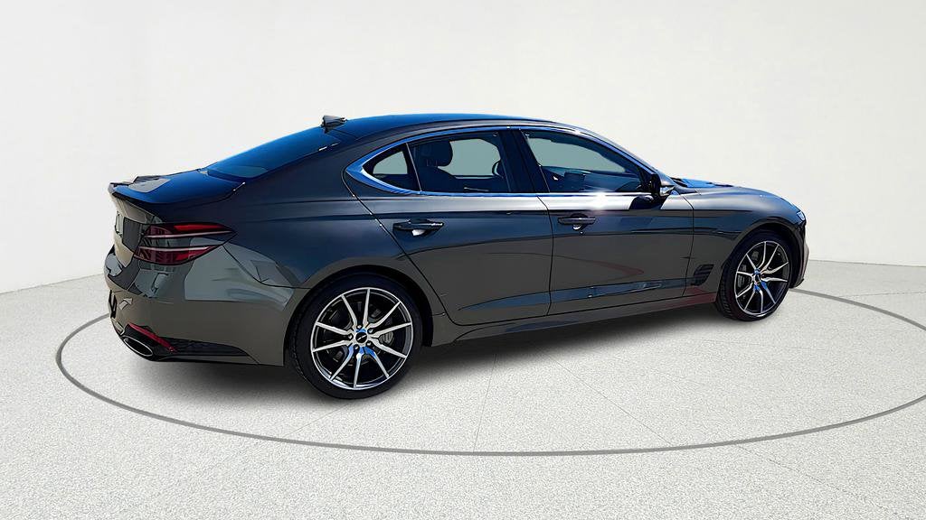 2025 Genesis G70 2.5T