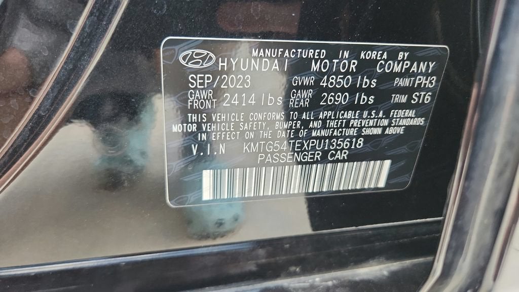 2023 Genesis G70 3.3T