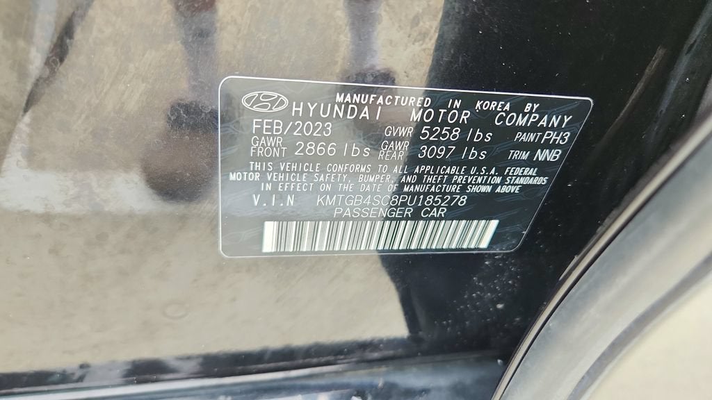 2023 Genesis G80 2.5T