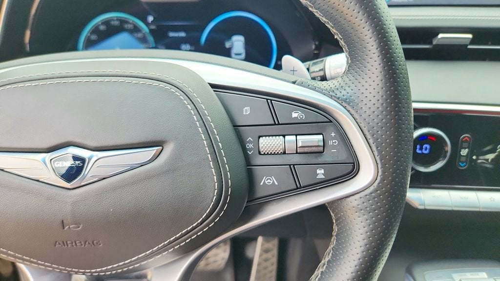 2023 Genesis GV70 2.5T