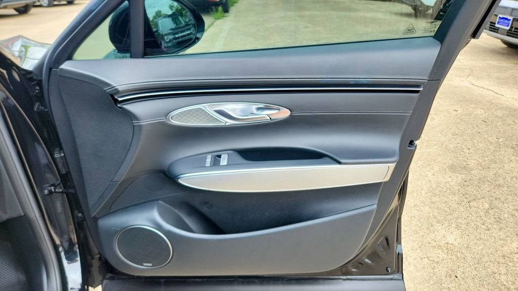 2023 Genesis GV70 2.5T