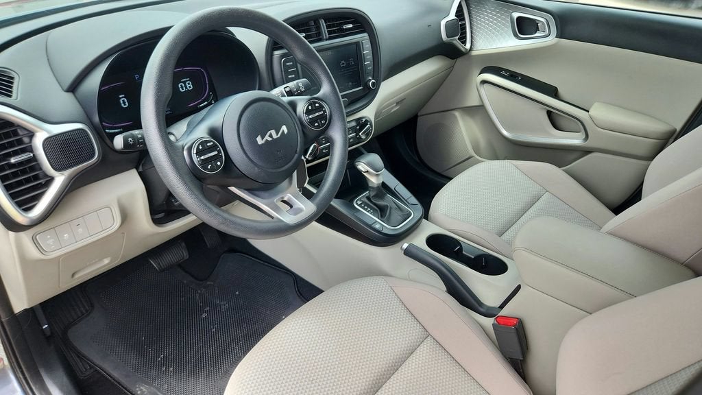 2024 Kia Soul LX