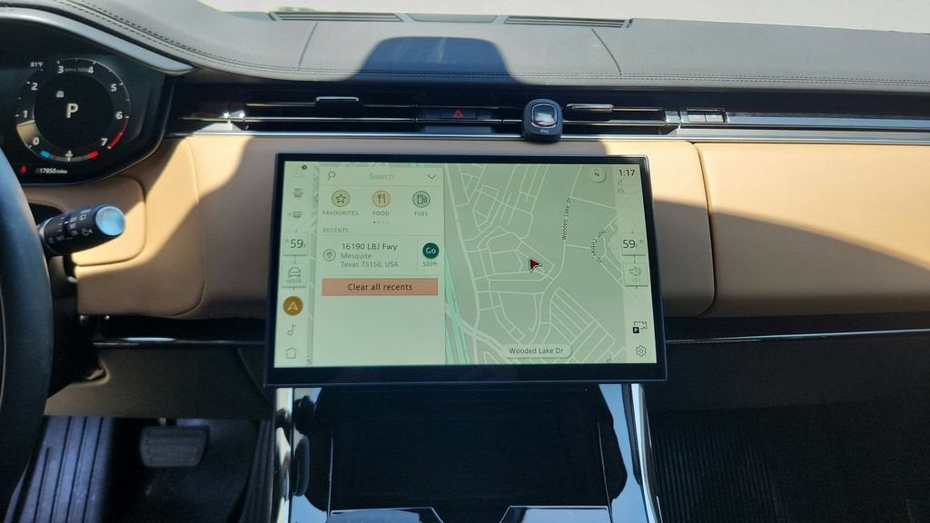 2025 Land Rover Range Rover Sport SE