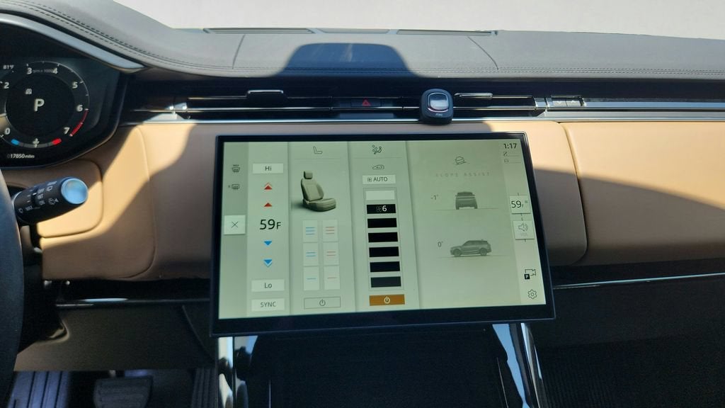 2025 Land Rover Range Rover Sport SE