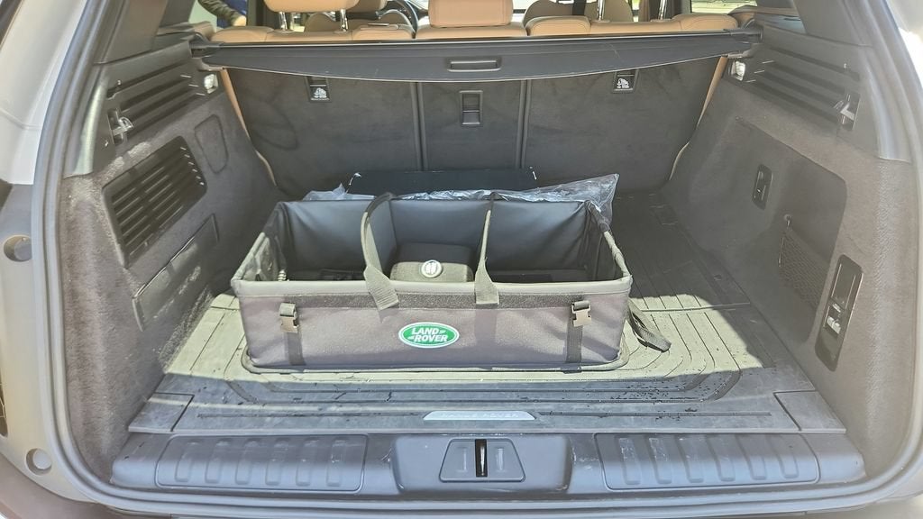 2025 Land Rover Range Rover Sport SE