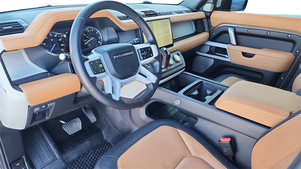 2023 Land Rover Defender X-Dynamic SE