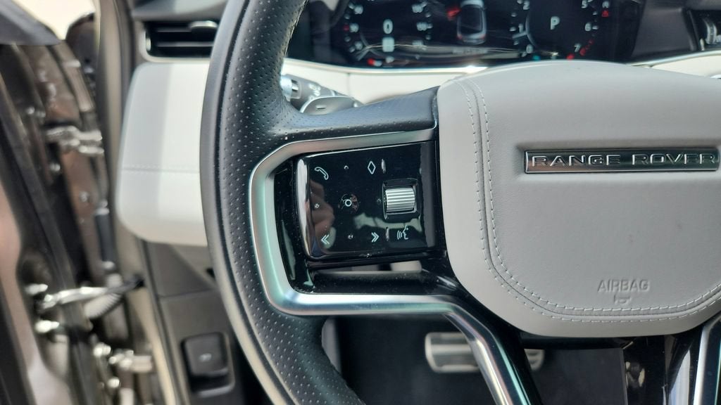 2021 Land Rover Range Rover Evoque R-Dynamic SE