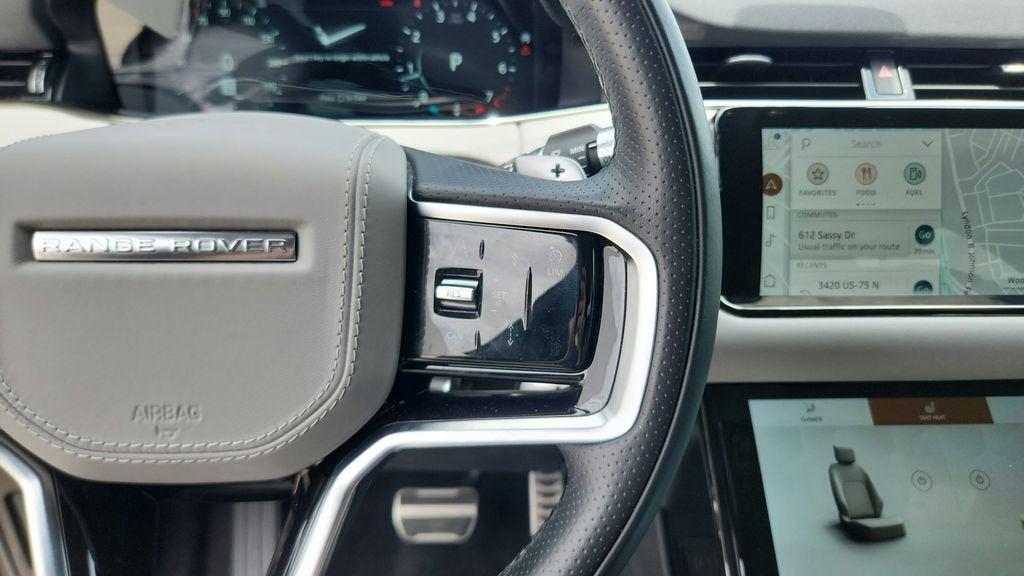 2021 Land Rover Range Rover Evoque R-Dynamic SE