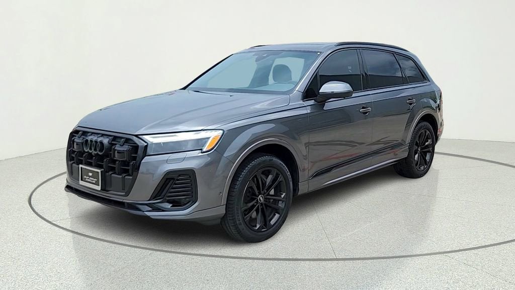 2025 Audi Q7 Premium