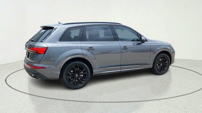 2025 Audi Q7 Premium