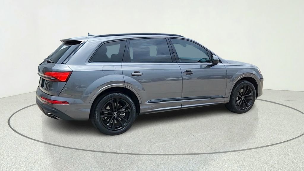 2025 Audi Q7 Premium