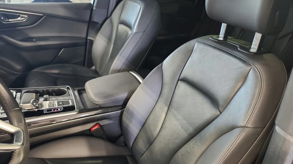 2021 Audi Q7 Premium