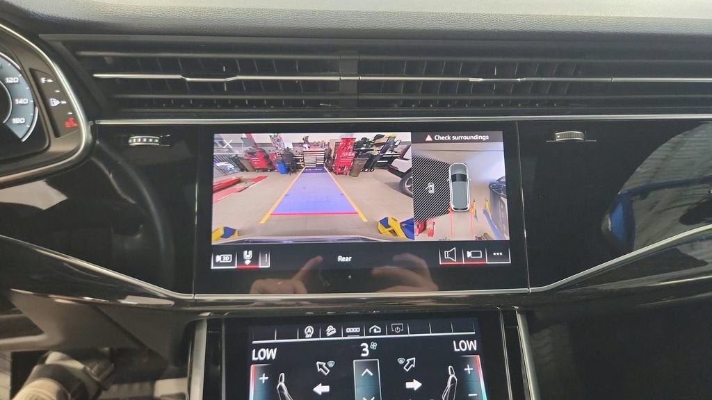 2021 Audi Q7 Premium