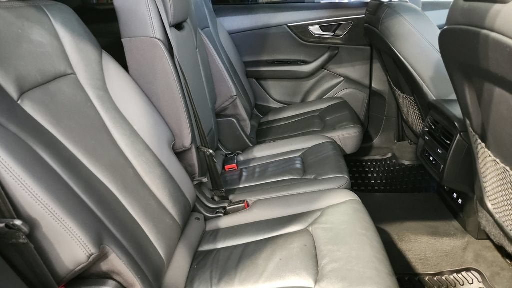2021 Audi Q7 Premium