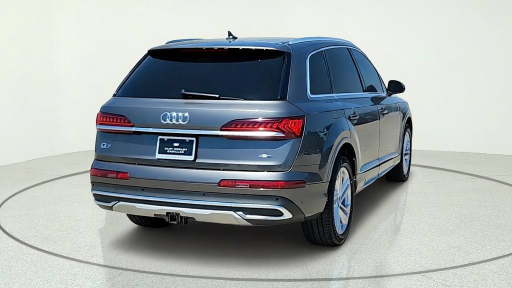2021 Audi Q7 Premium