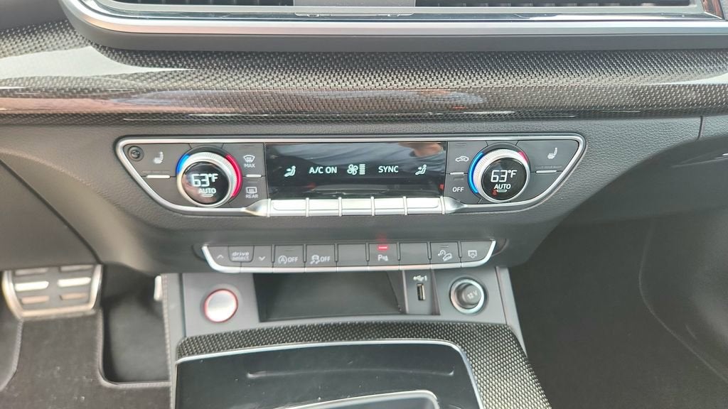 2023 Audi SQ5 Premium Plus