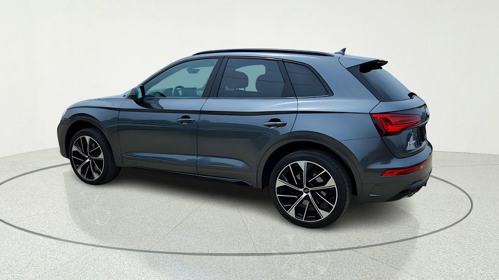 2023 Audi SQ5 Premium Plus