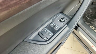 2022 Audi Q5 S line Premium