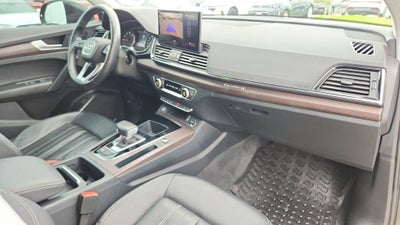 2022 Audi Q5 S line Premium