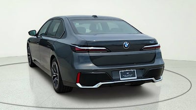2023 BMW 7 Series 740i