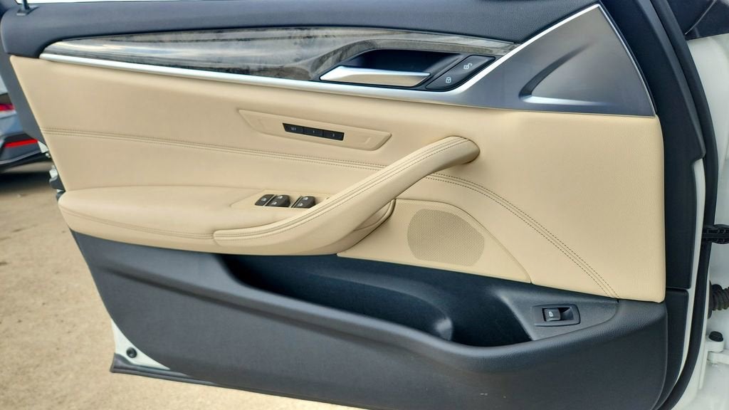 2023 BMW 5 Series 530i