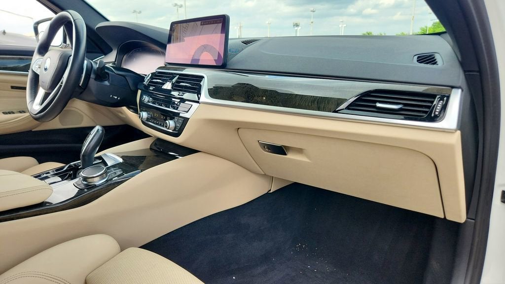 2023 BMW 5 Series 530i