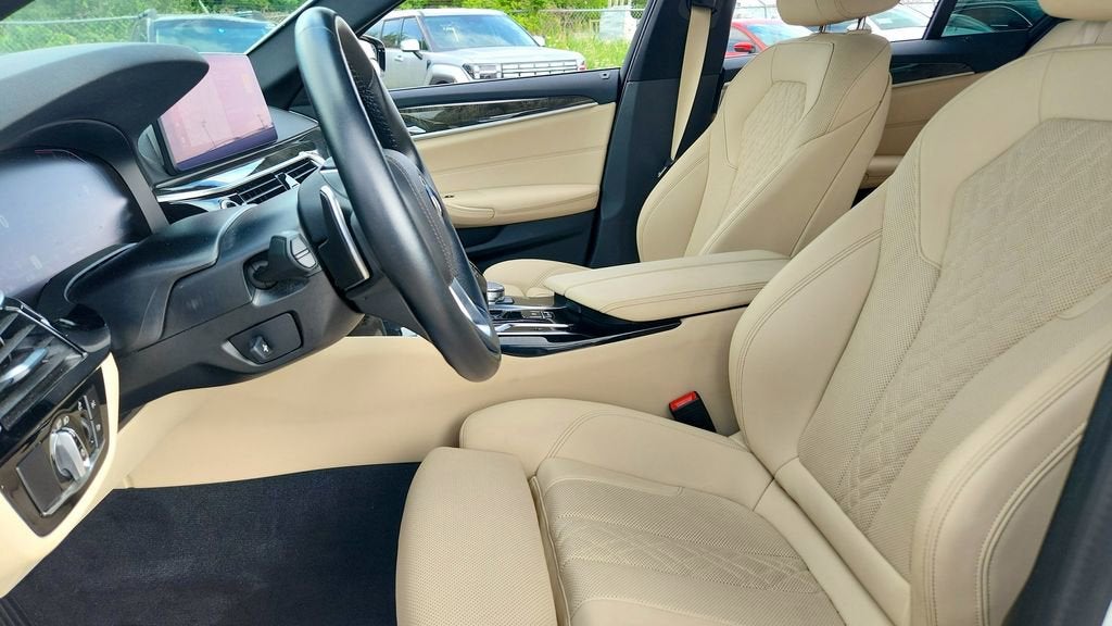 2023 BMW 5 Series 530i