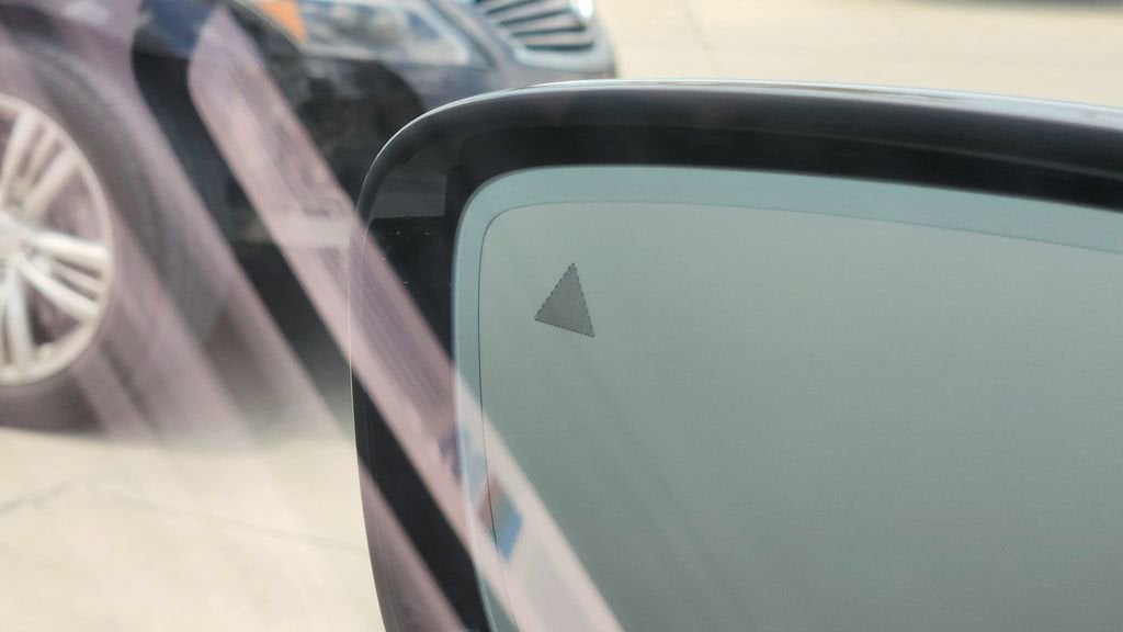 2023 BMW 5 Series 530i