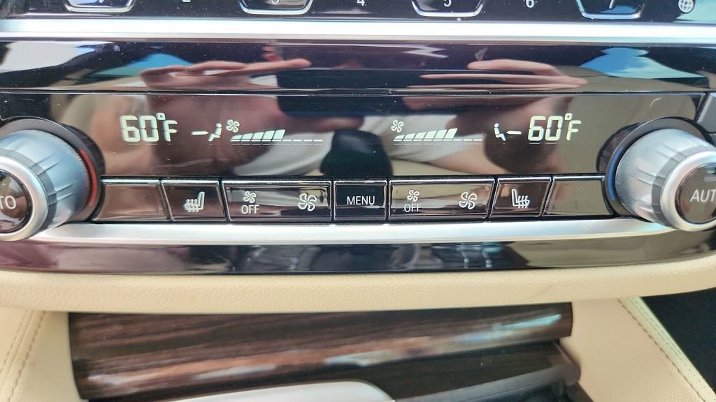 2023 BMW 5 Series 530i