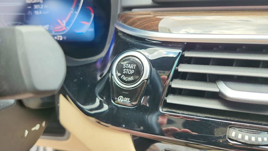 2023 BMW 5 Series 530i