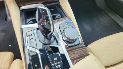 2023 BMW 5 Series 530i