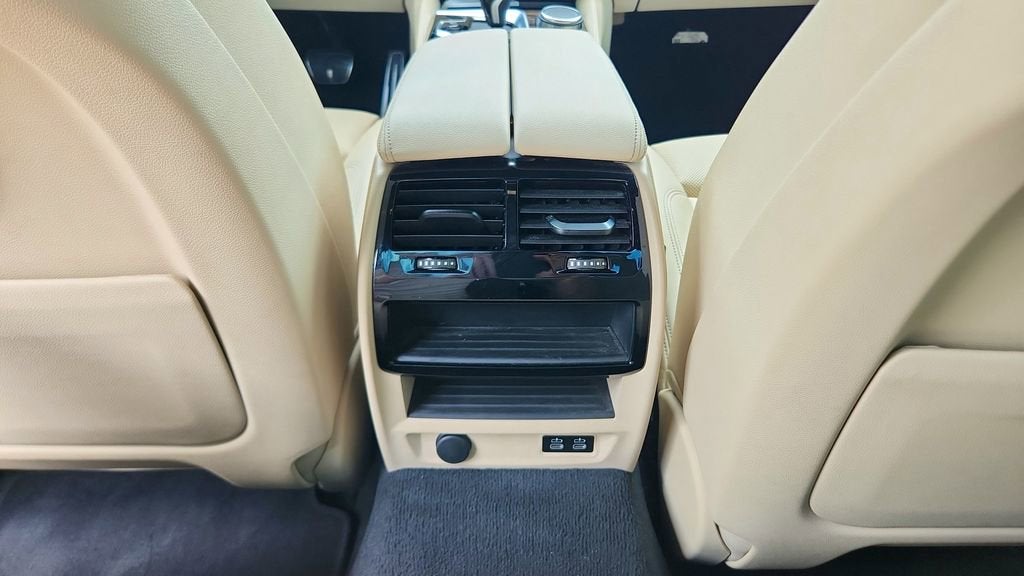 2023 BMW 5 Series 530i