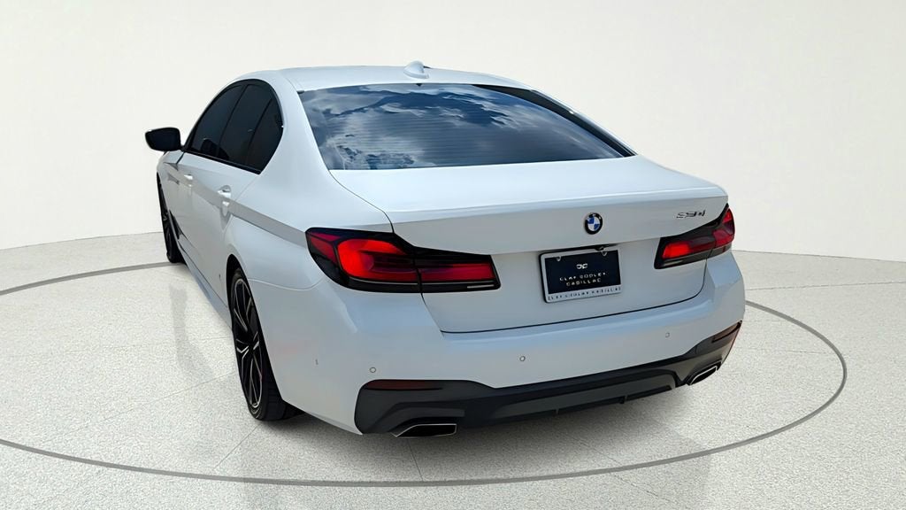 2023 BMW 5 Series 530i