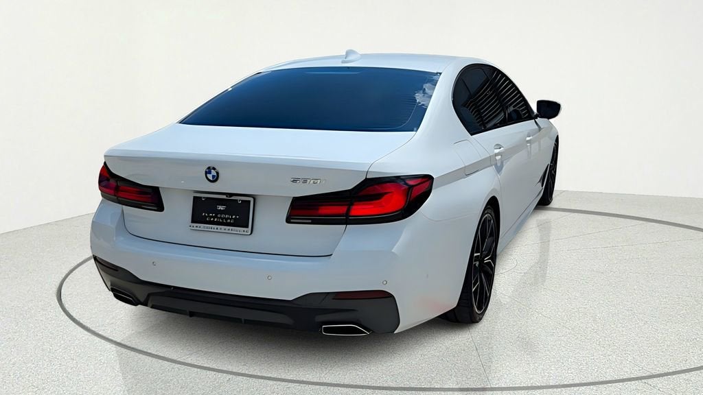 2023 BMW 5 Series 530i