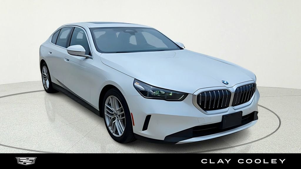 2025 BMW 5 Series 530i xDrive